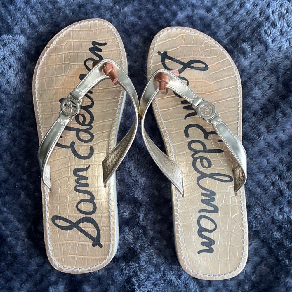 Flip flops
